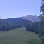 Berglandschaft rund um Biberwier mit Wiesen und herbstlicher Natur in Tirol.