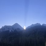 Sonnenaufgang in den Alpen bei Biberwier am Morgen unserer Weiterreise Richtung Gardasee.